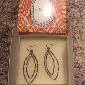 Stella & Dot Bardot Hoop Earring Silver